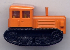 Raupenschlepper DT-47, orange
