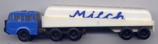 Tatra Tanksattelzug Milch