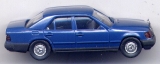 Mercedes 260 E, blau